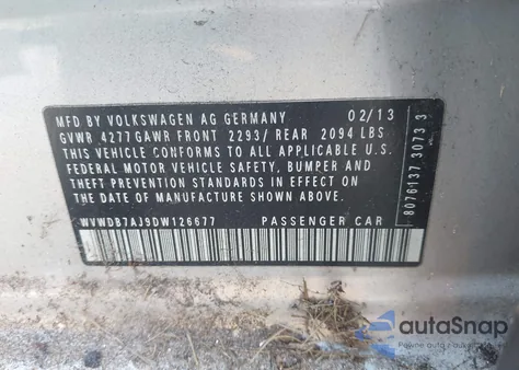 2013 Volkswagen Golf 2.5L 4-Door from USA, damaged, VIN WVWDB7AJ9DW126677